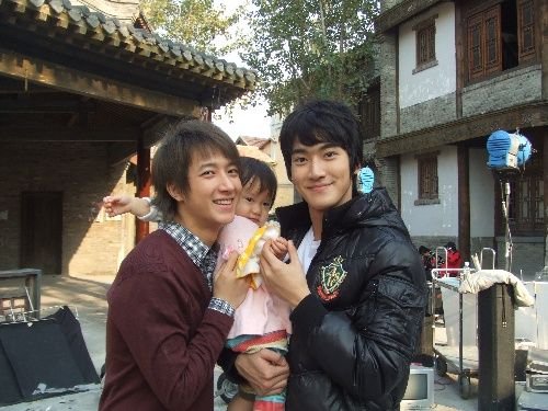 （BL/韩娱同人）孩儿他妈，回家